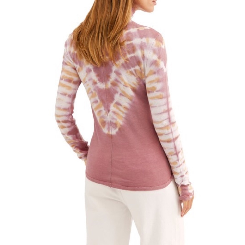 Free People Psychedelic Turtleneck Top NWT - Picture 2 of 7